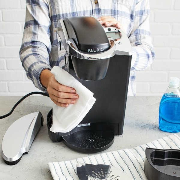 How to Clean Coffee Maker Without Vinegar