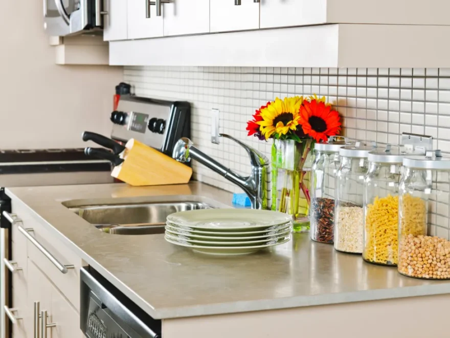 How to Organize a Small Kitchen