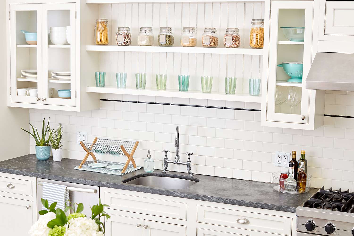 How to Organize Your Kitchen Cabinets