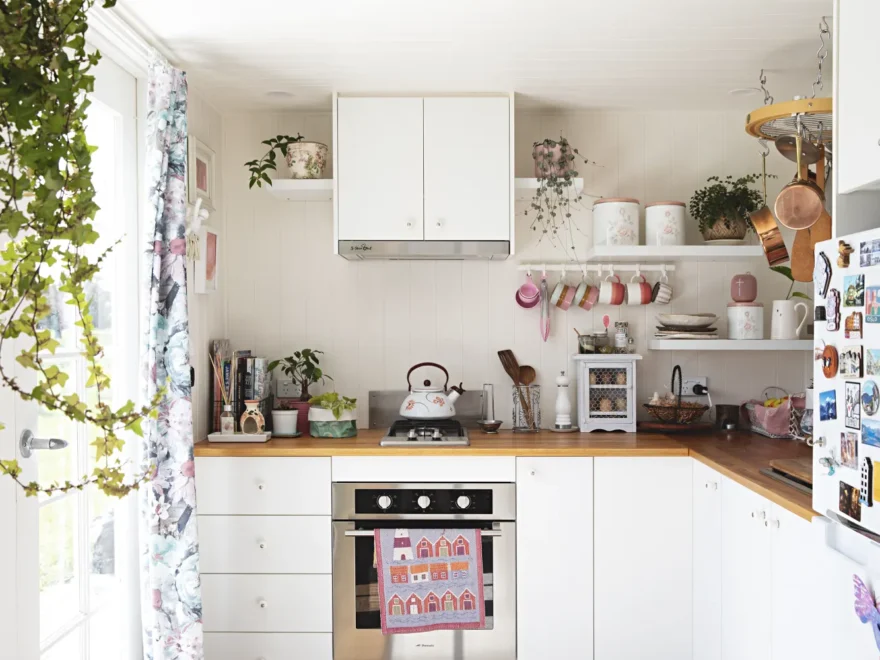 How to Organize a Small Kitchen Without a Pantry