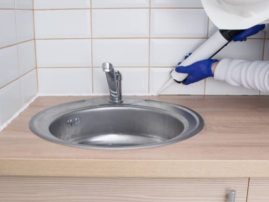 How to Seal Kitchen Sink