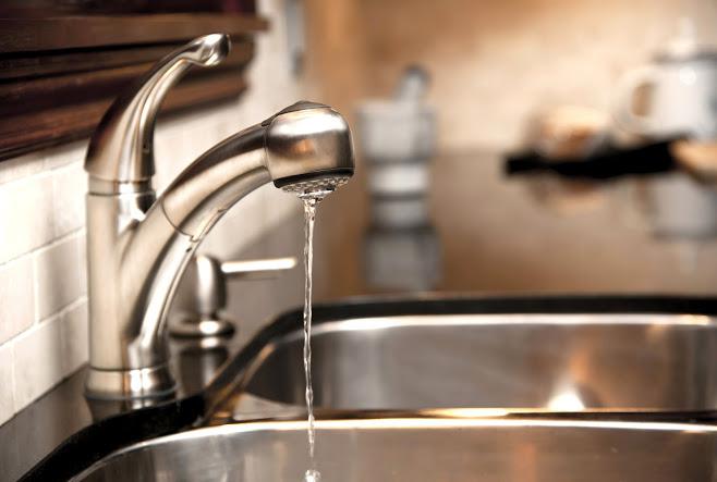 What Causes Low Water Pressure in the Kitchen Sink