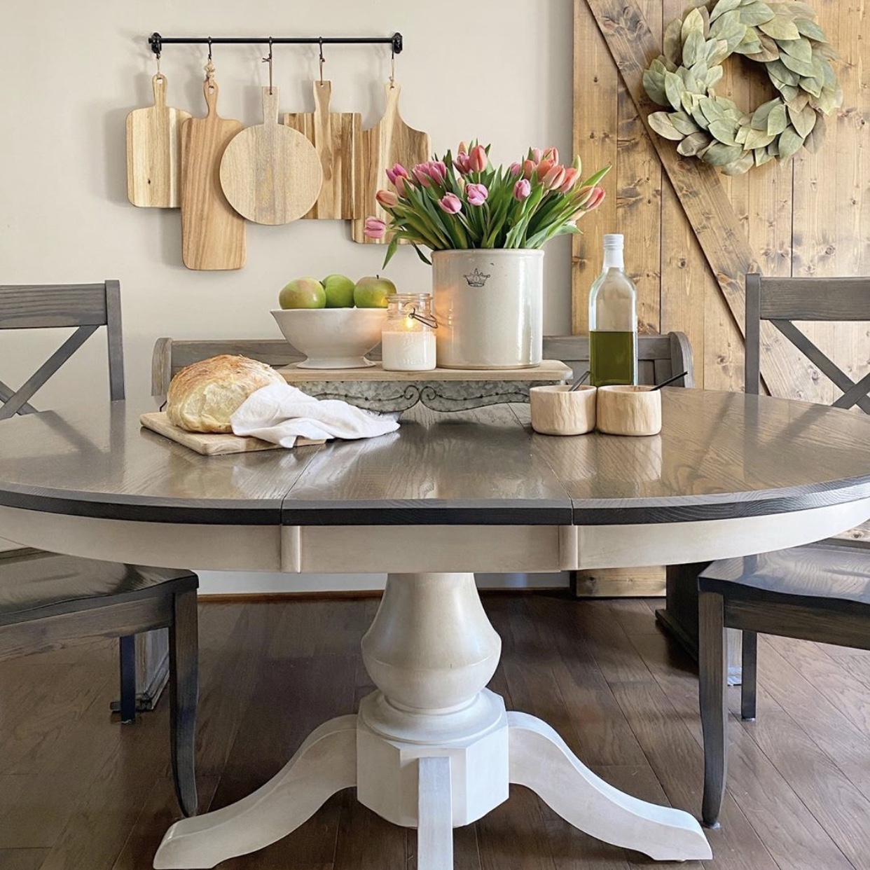 how to display cutting boards on kitchen counter